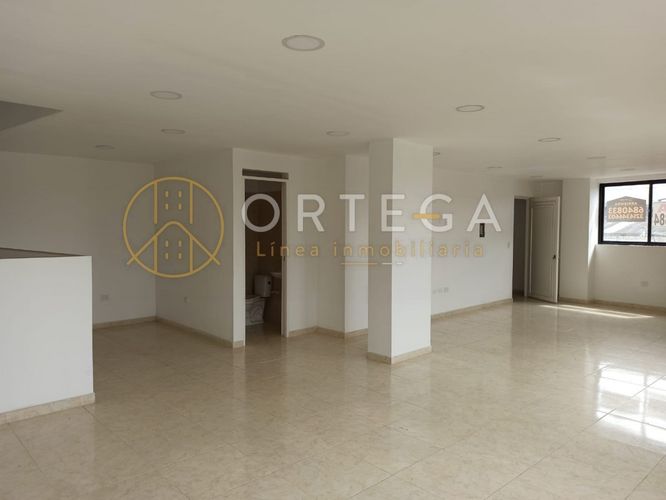Bodega en arriendo en La Esmeralda, Girón, 380 m² · foto 14 de 23