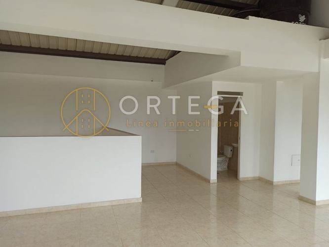 Bodega en arriendo en La Esmeralda, Girón, 380 m² · foto 20 de 23