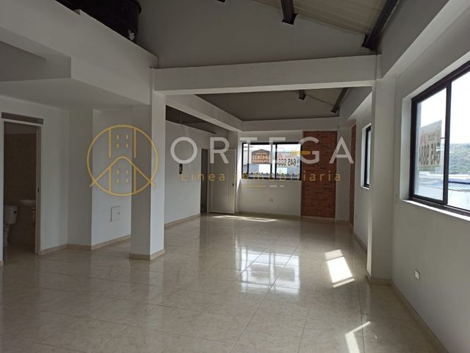 Bodega en arriendo en La Esmeralda, Girón, 380 m² · foto 21 de 23