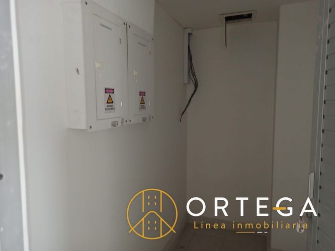 Local en arriendo en Centro, Bucaramanga, 200 m² · foto 2 de 16