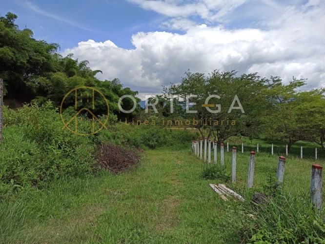 Lote en venta en Rio Frio, Floridablanca, 46000 m² · foto 2 de 8