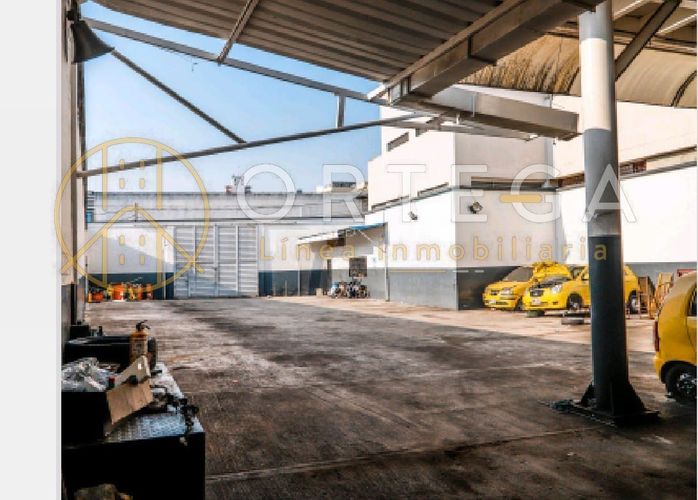 Local en arriendo en Centro, Bucaramanga, 1500 m² · foto 12 de 15