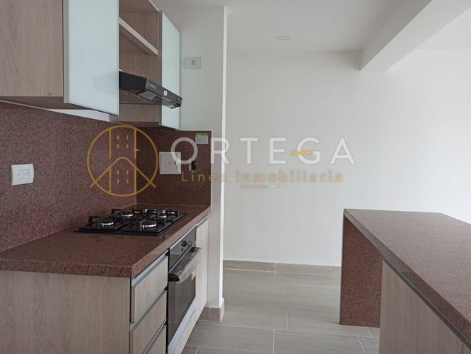 Apartamento de 3 alcobas en venta en Granjas De Provenza, Bucaramanga, 72 m² · foto 3 de 17