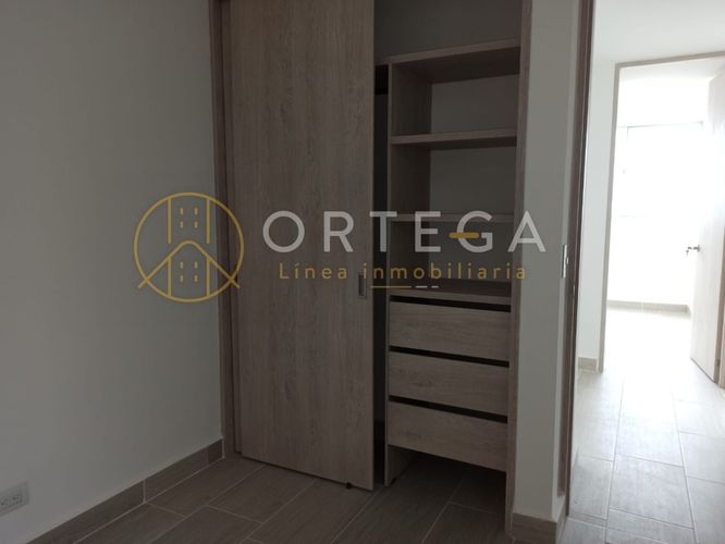 Apartamento de 3 alcobas en venta en Granjas De Provenza, Bucaramanga, 72 m² · foto 12 de 17