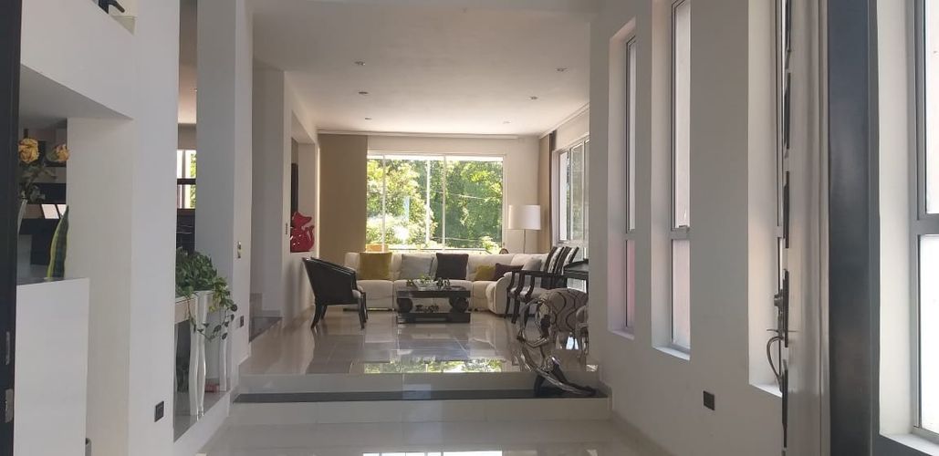Casa de 5 alcobas en venta en Ruitoque, Girón, 700 m² · foto 10 de 23