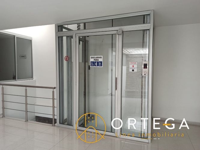 Consultorio en arriendo en Cabecera Del Llano, Bucaramanga, 30 m² · foto 13 de 16