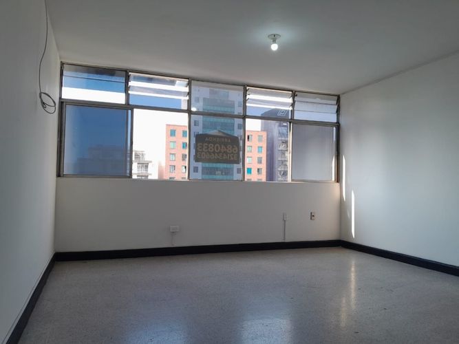 Oficina en arriendo en Centro, Bucaramanga, 42 m² · foto 5 de 10