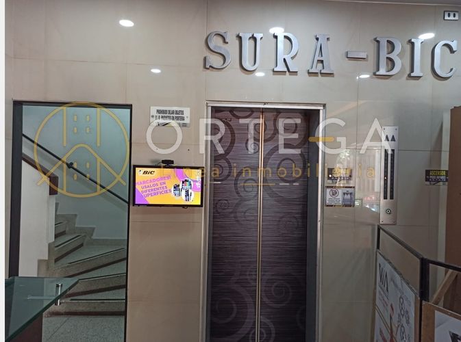 Oficina en arriendo en Centro, Bucaramanga, 365 m² · foto 2 de 15
