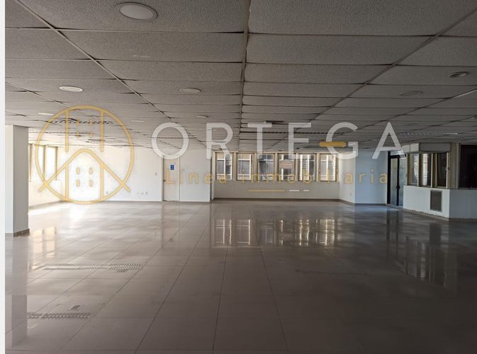 Oficina en arriendo en Centro, Bucaramanga, 365 m² · foto 5 de 15