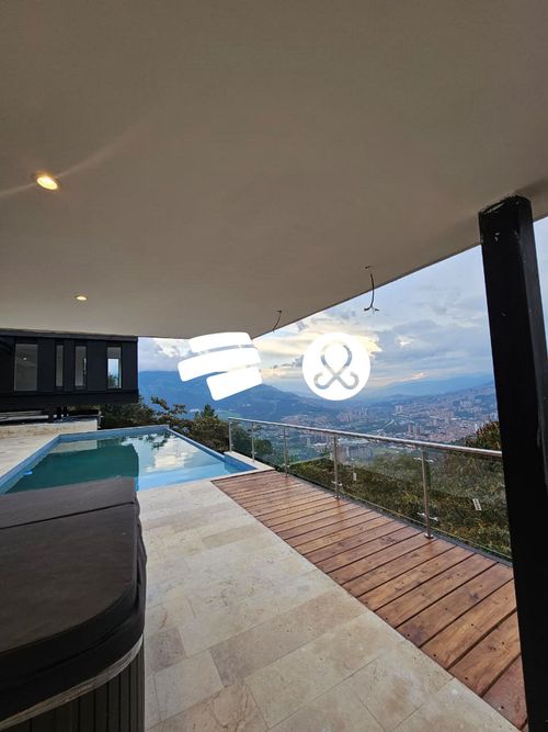 Casa de 5 alcobas en venta en Buenavista, Bello, 2000 m² · foto 9 de 24