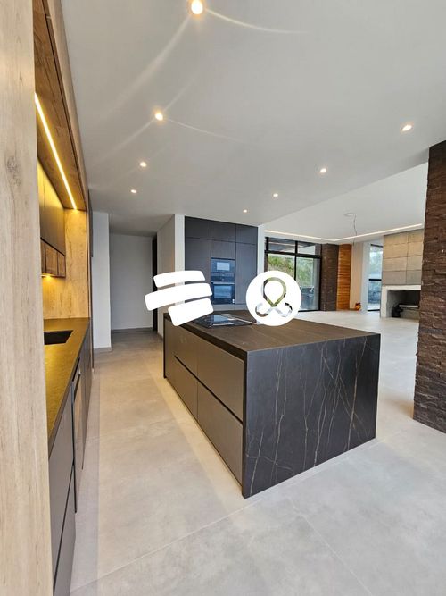 Casa de 5 alcobas en venta en Buenavista, Bello, 2000 m² · foto 11 de 24