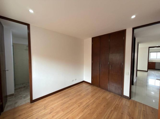 Apartamento de 3 alcobas en arriendo en Santa María De Los Ángeles, Medellín, 140 m² · foto 8 de 19