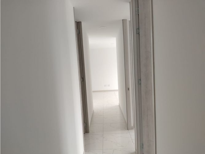 Apartamento de 4 alcobas en venta en Cañaveral I, Pereira, 87 m² · foto 4 de 23