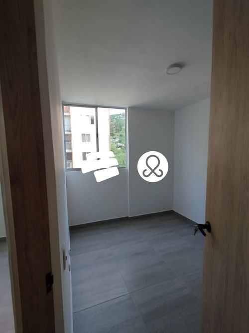 Apartamento de 2 alcobas en venta en La Maria, Copacabana, 57 m² · foto 10 de 24