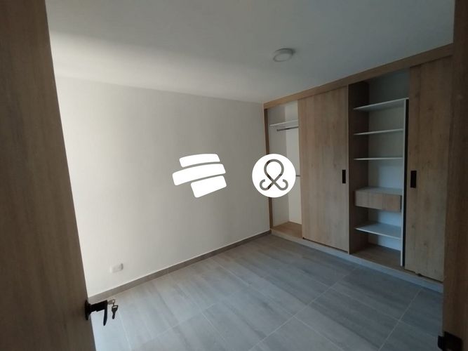 Apartamento de 2 alcobas en venta en La Maria, Copacabana, 57 m² · foto 14 de 24