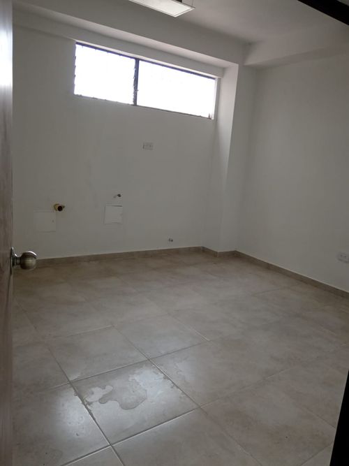 Local en arriendo en Pinares, Pereira, 125 m² · foto 3 de 5