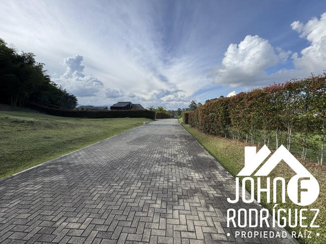 Lote en venta en Llano Grande, Rionegro, 2650 m² · foto 6 de 6