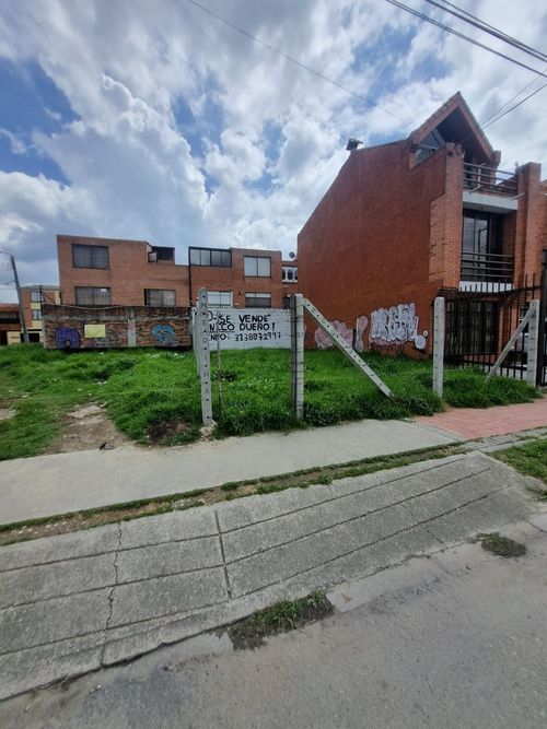 Lote en venta en Bachue, Chía, 103 m² · foto 2 de 8
