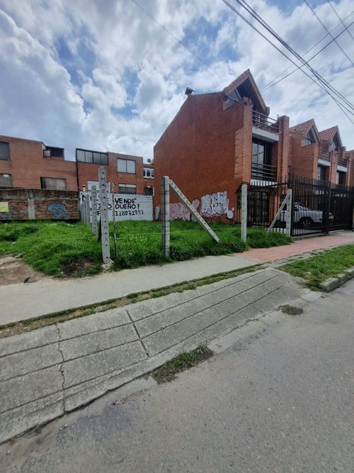 Lote en venta en Bachue, Chía, 103 m² · foto 3 de 8