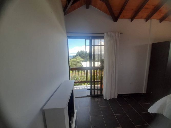 Casa de 3 alcobas en arriendo en Alto De La Virgen, Guarne, 120 m² · foto 12 de 24