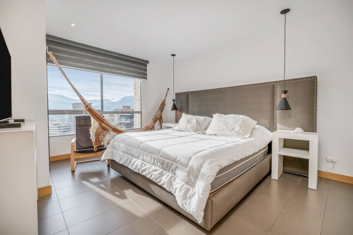 Apartamento en arriendo en Lalinde, Medellín · foto 13 de 20