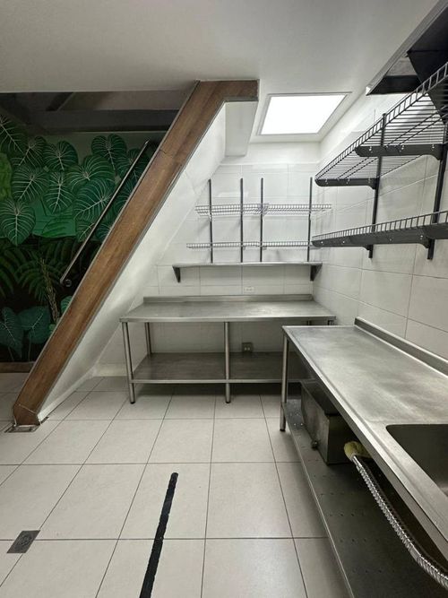 Local en arriendo en Loma Del Escobero, Envigado, 33 m² · foto 5 de 5
