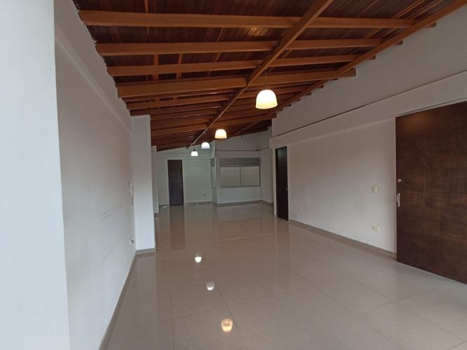 Oficina en arriendo en Suramericana, Medellín, 64 m² · foto 4 de 14