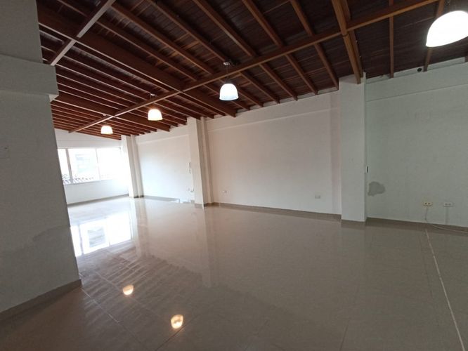 Oficina en arriendo en Suramericana, Medellín, 64 m² · foto 9 de 14