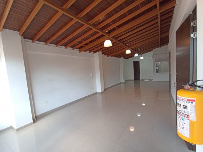Oficina en arriendo en Suramericana, Medellín, 64 m² · foto 10 de 14