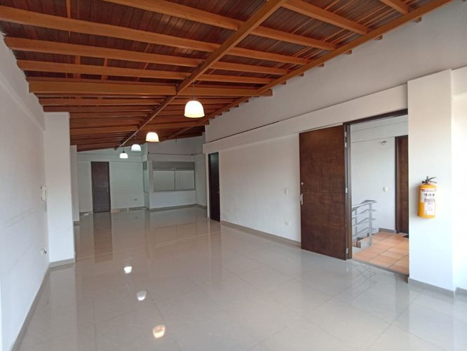Oficina en arriendo en Suramericana, Medellín, 64 m² · foto 11 de 14