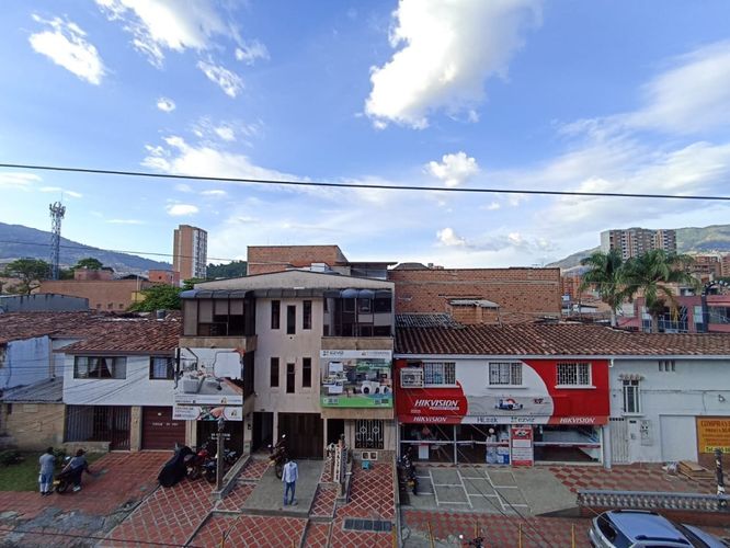 Oficina en arriendo en Suramericana, Medellín, 64 m² · foto 14 de 14