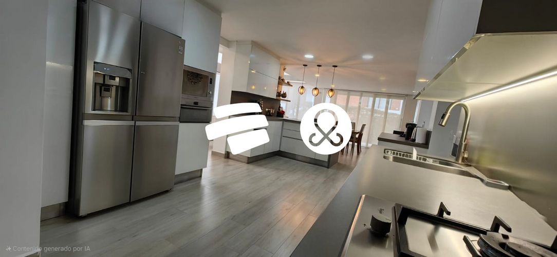 Casa de 5 alcobas en venta en Monteazul, Sabaneta, 528 m² · foto 8 de 24