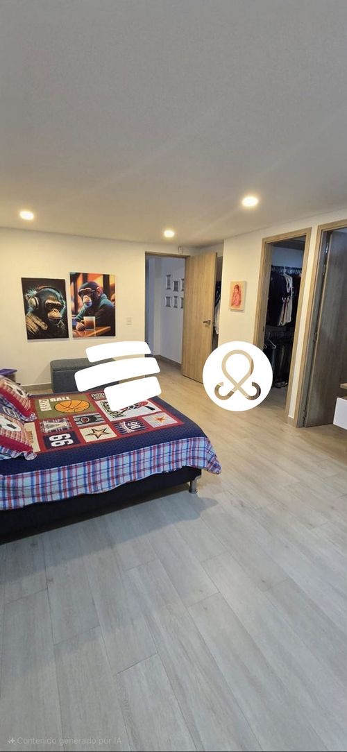 Casa de 5 alcobas en venta en Monteazul, Sabaneta, 528 m² · foto 16 de 24