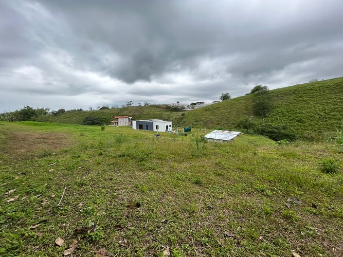 Lote en venta en Condina, Pereira, 2040 m² · foto 3 de 6