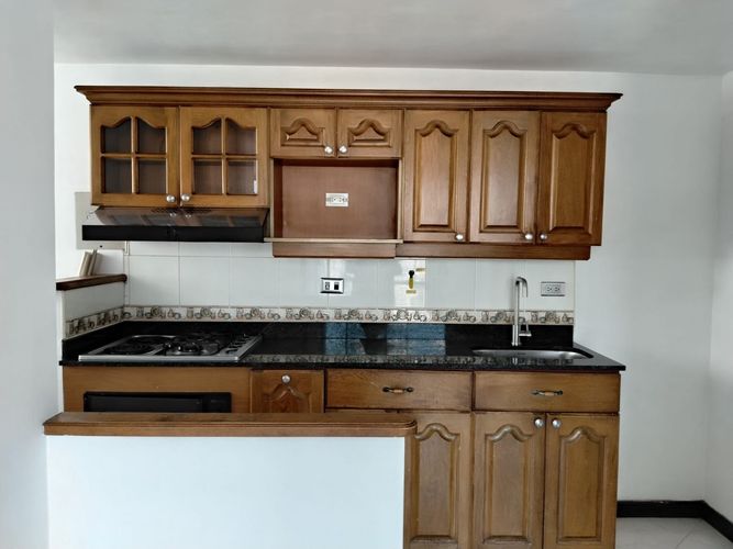 Apartamento de 3 alcobas en arriendo en El Poblado, Medellín, 65 m² · foto 3 de 20