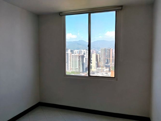Apartamento de 3 alcobas en arriendo en El Poblado, Medellín, 65 m² · foto 9 de 20