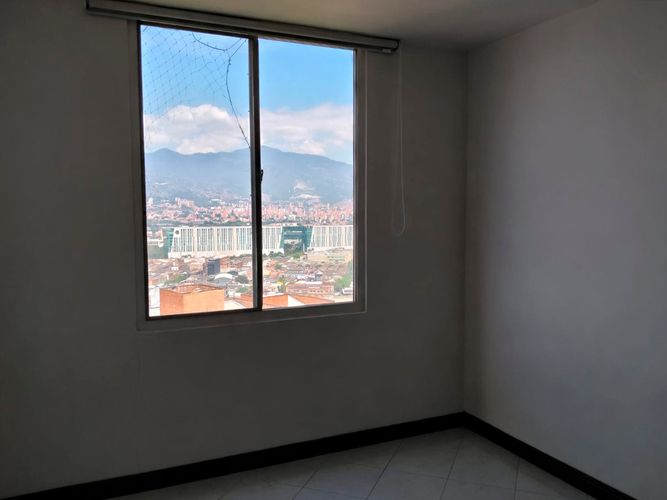 Apartamento de 3 alcobas en arriendo en El Poblado, Medellín, 65 m² · foto 12 de 20