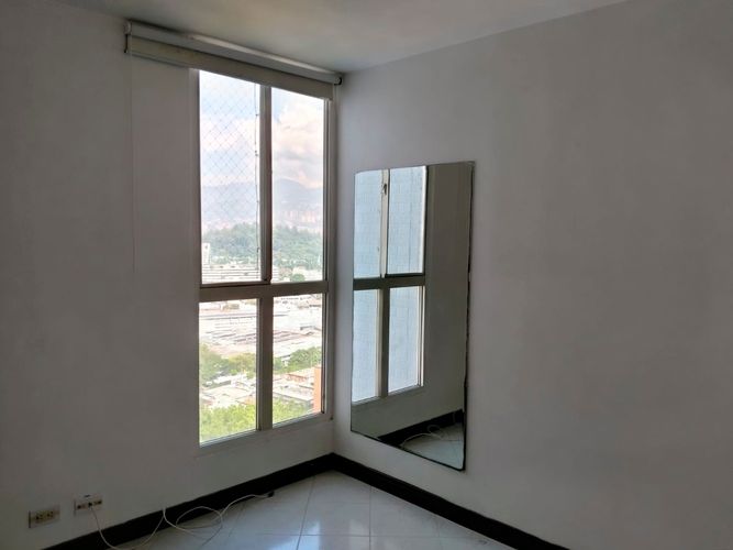 Apartamento de 3 alcobas en arriendo en El Poblado, Medellín, 65 m² · foto 16 de 20