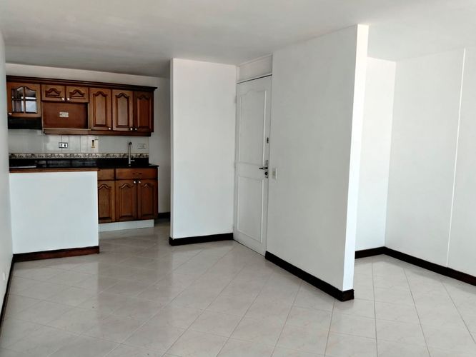 Apartamento de 3 alcobas en arriendo en El Poblado, Medellín, 65 m² · foto 5 de 20