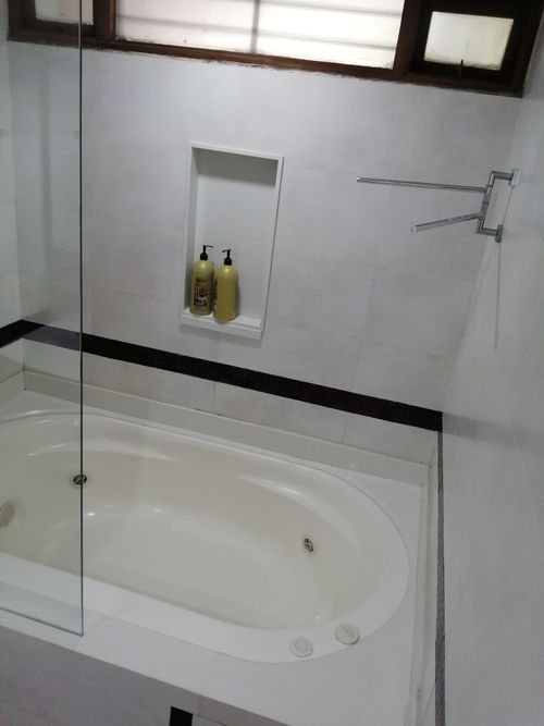 Casa de 4 alcobas en venta en Suba Urbano, Bogotá, 240 m² · foto 3 de 11