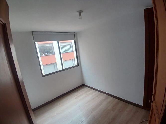 Apartamento de 4 alcobas en venta en La Carolina, Bogotá, 127 m² · foto 23 de 24