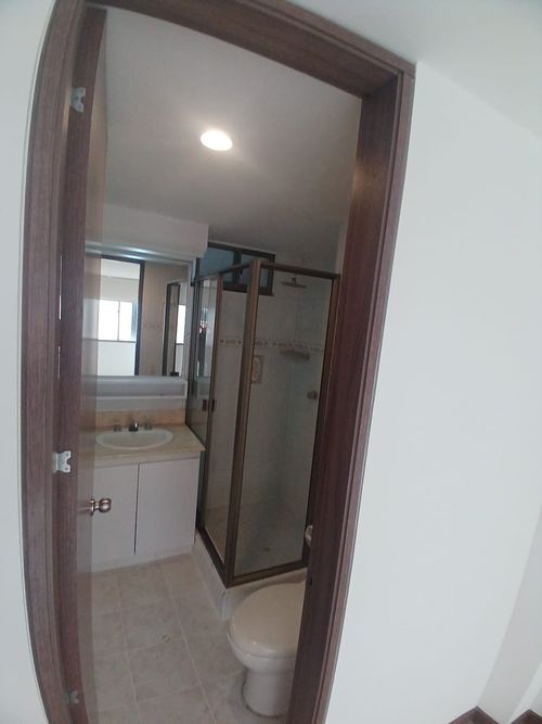 Apartamento de 4 alcobas en venta en La Carolina, Bogotá, 127 m² · foto 16 de 24