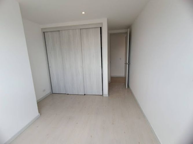 Apartamento de 3 alcobas en arriendo en Castropol, Medellín, 120 m² · foto 13 de 17