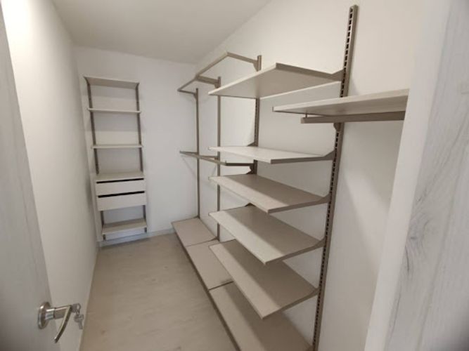 Apartamento de 3 alcobas en arriendo en Castropol, Medellín, 120 m² · foto 15 de 17