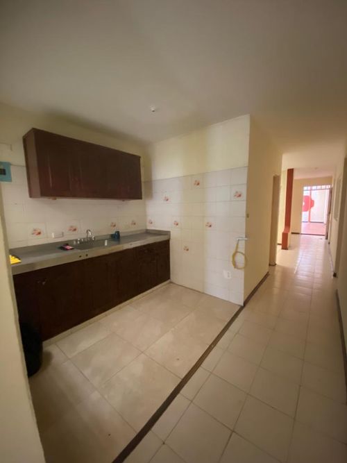 Casa de 5 alcobas en venta en Troncal, Cali, 250 m² · foto 7 de 21