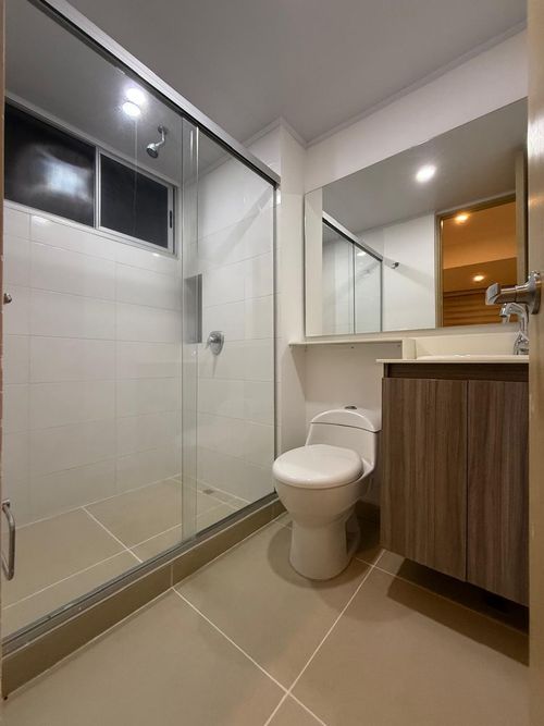 Apartamento de 3 alcobas en arriendo en Loma Del Escobero, Envigado, 100 m² · foto 4 de 18