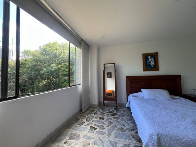 Apartamento de 4 alcobas en venta en El Poblado, Medellín, 90 m² · foto 12 de 15