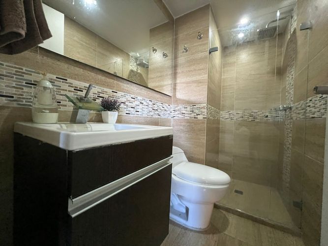 Apartamento de 4 alcobas en venta en El Poblado, Medellín, 90 m² · foto 15 de 15