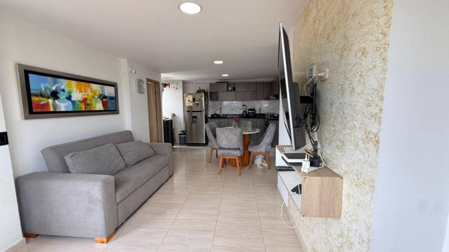 Apartamento de 3 alcobas en venta en Los Heroes, Bucaramanga, 71 m² · foto 3 de 17