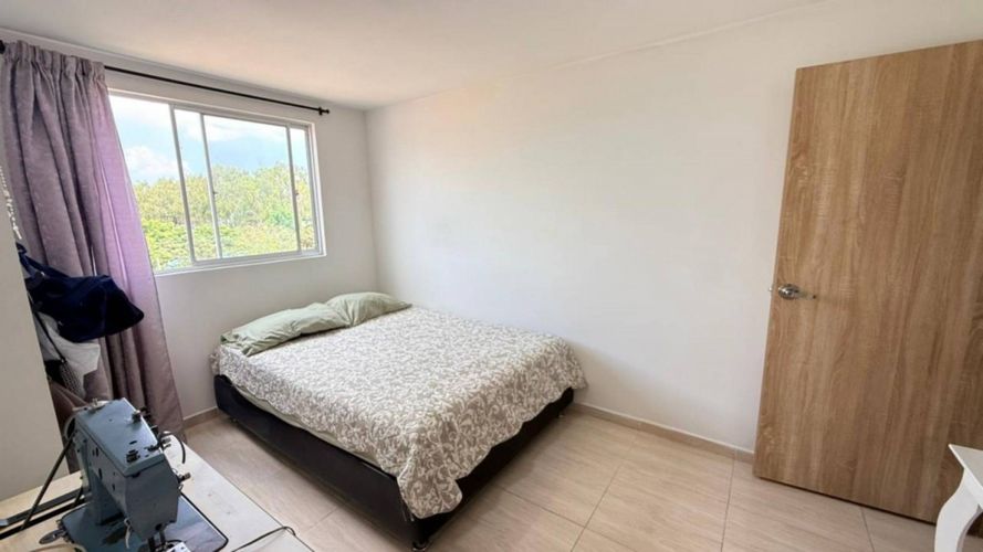 Apartamento de 3 alcobas en venta en Los Heroes, Bucaramanga, 71 m² · foto 11 de 17